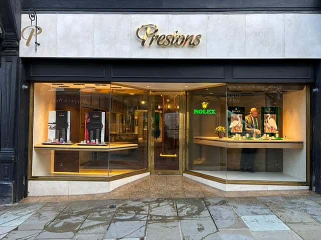 Prestons Jewellery Window Cleaning